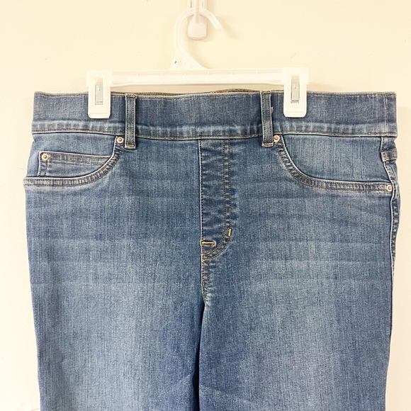 Spanx Flare Leg Pull On Denim Jeans Comfort Waist Vintage indigo Large Petite - Picture 5 of 9